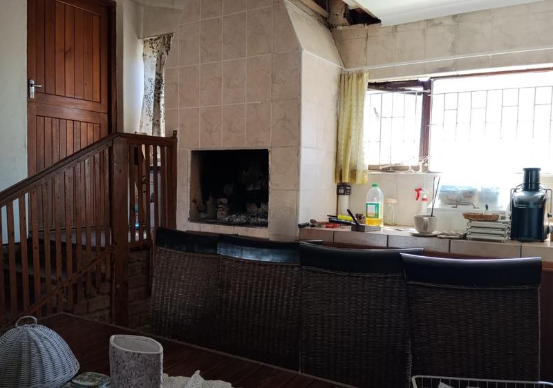 4 Bedroom Property for Sale in Dana Bay Western Cape